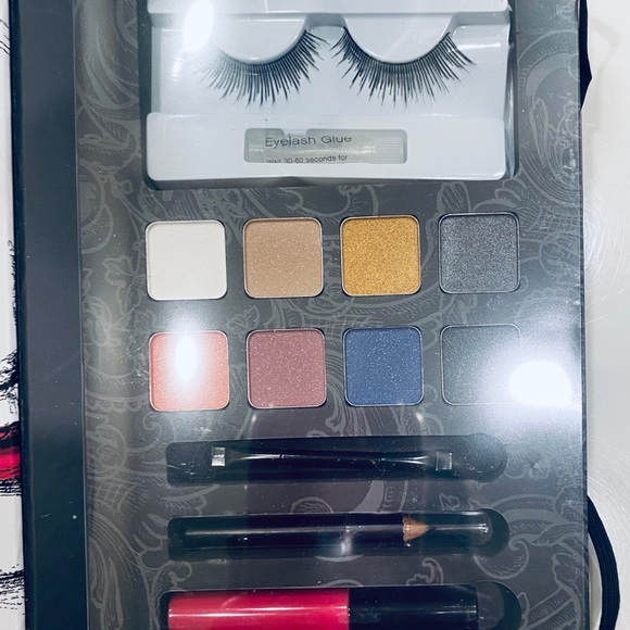 elf beauty book - Picture 2 of 10